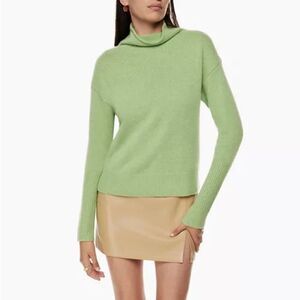 NWOT Aritzia Wilfred Cyprie 100% Merino Wool Sweater